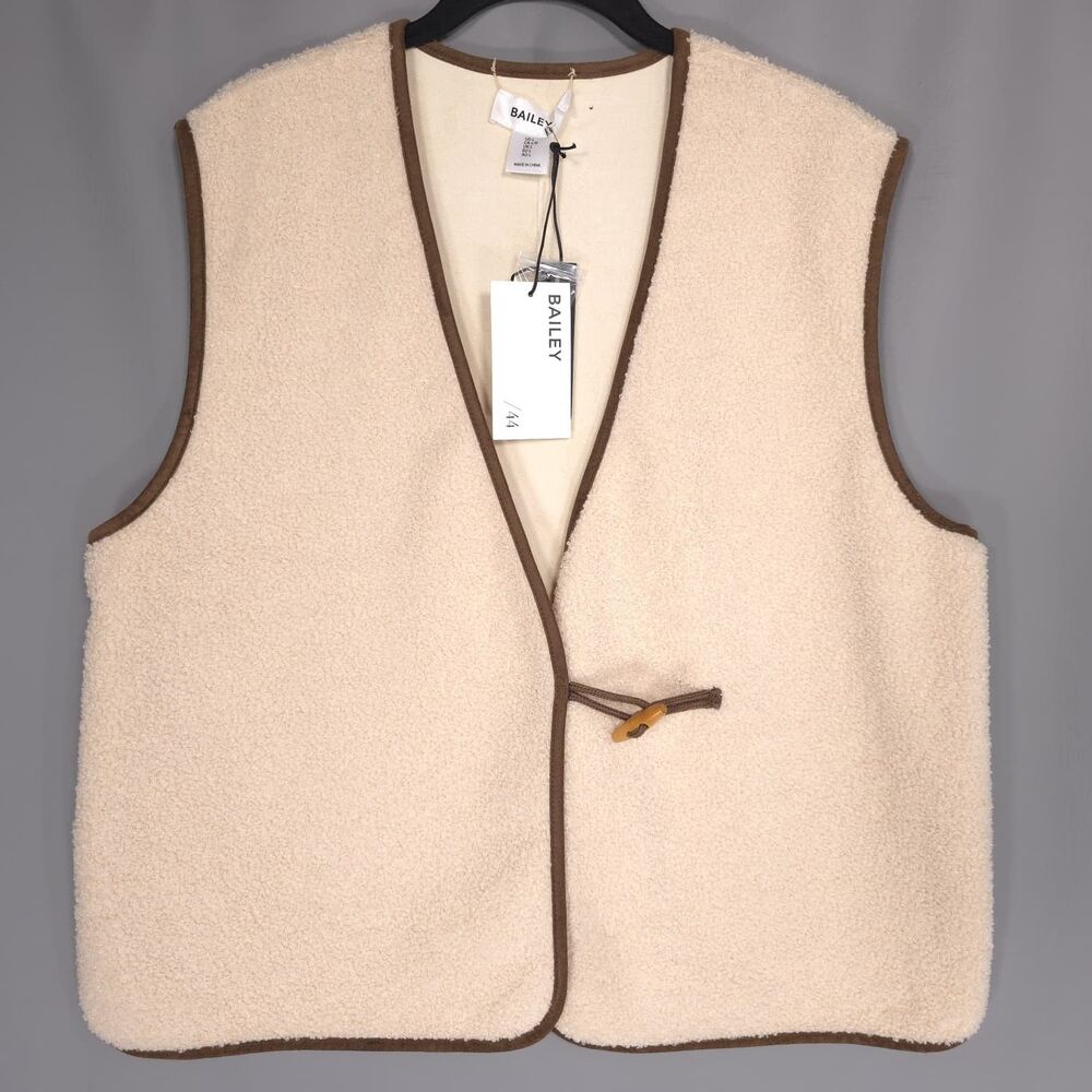 ANTHROPOLOGIE BAILEY Womens New Vest MEDIUM Open Front Fleece Toggle 1299580